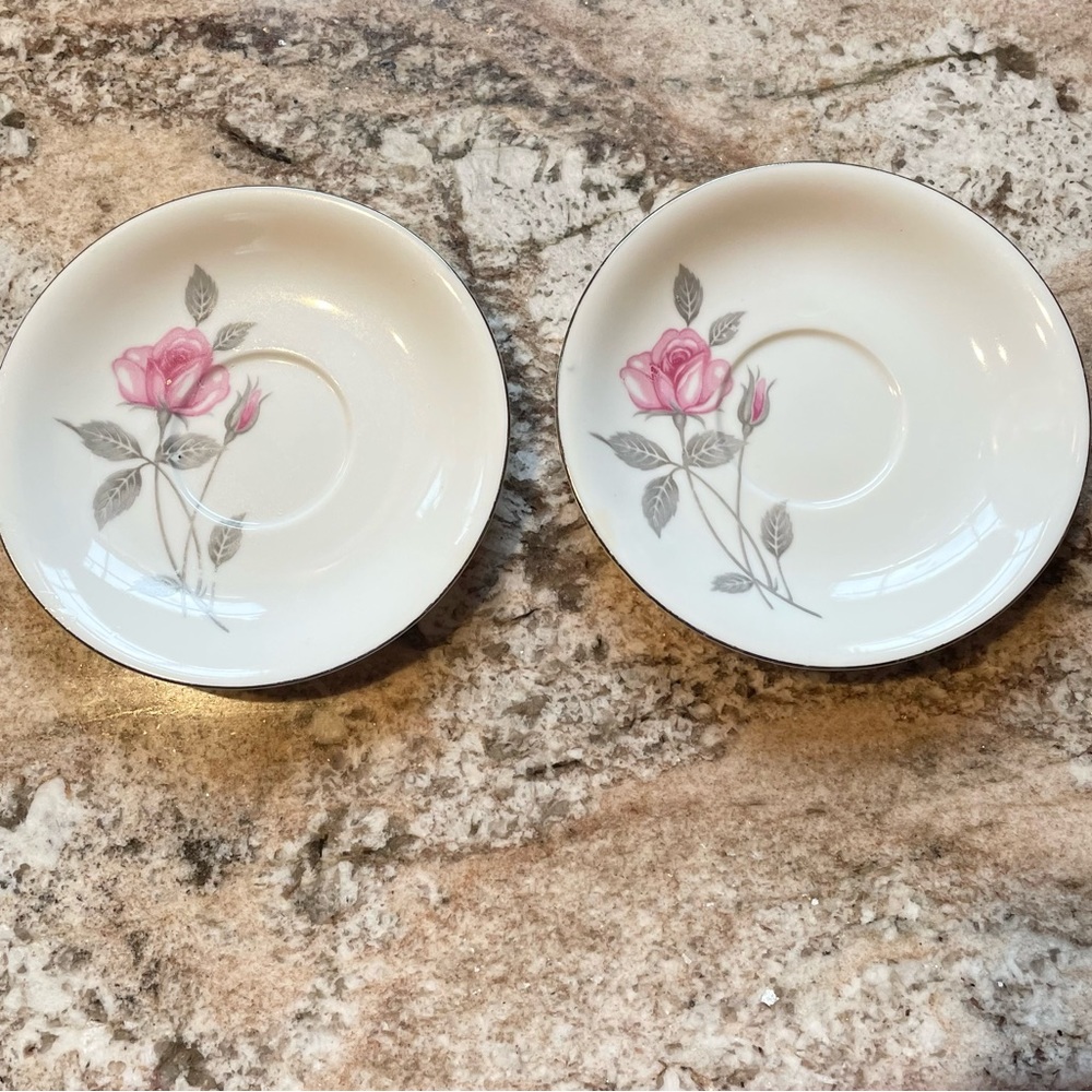 2 Pc. Fine Seyei China